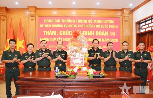 Thượng tướng Võ Minh Lương thăm, chúc Tết Binh đoàn 16 và Trường Sĩ quan Công binh